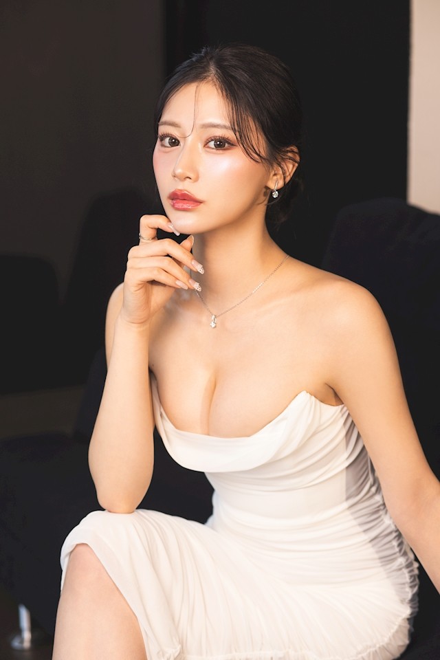 夏目 かんなプロフィール写真4